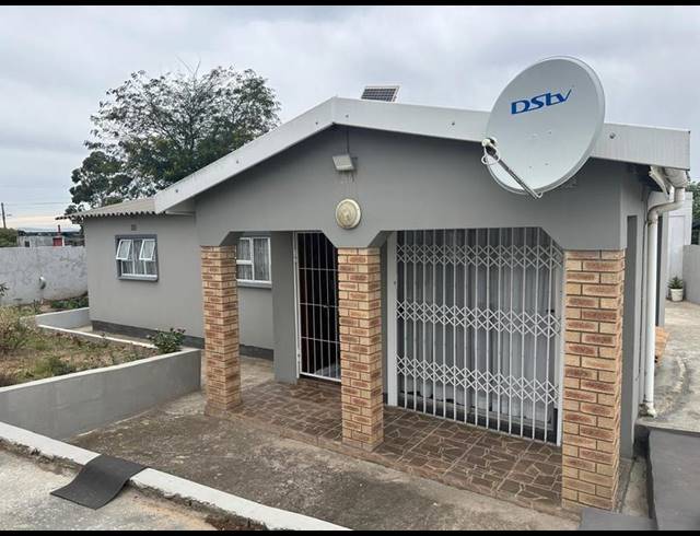 4 BEDROOM HOUSE FOR SALE IN HILLCREST